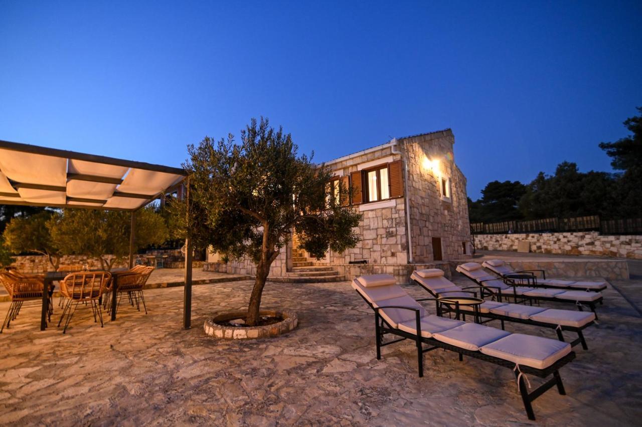 Villa Rudini With Heated Pool Okrug Gornji Exteriér fotografie
